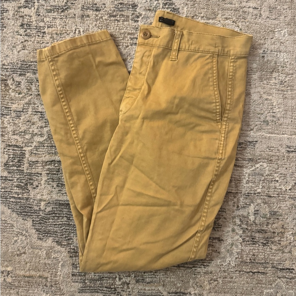 Women tan J.Crew chino pants